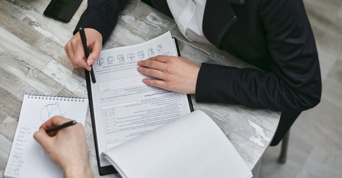 バックレ（無断退職）と退職代行の違い｜リスクを比較
